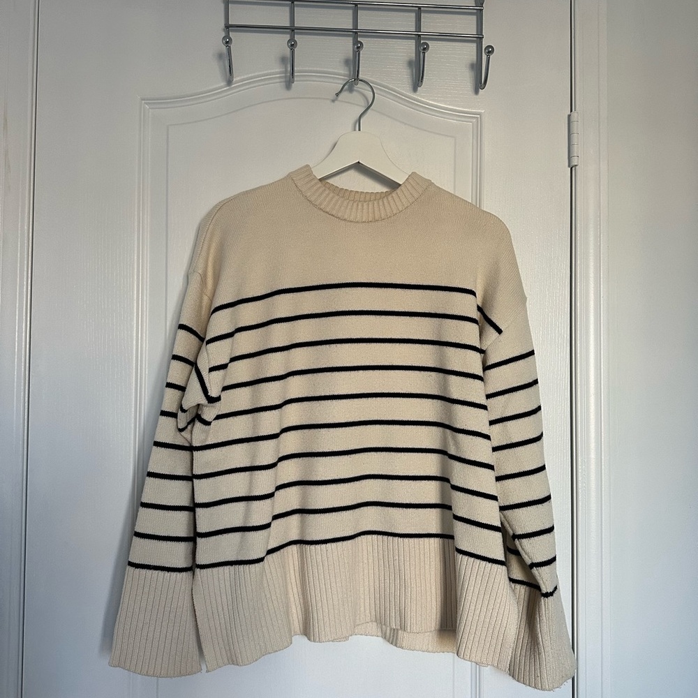 Oversized knit